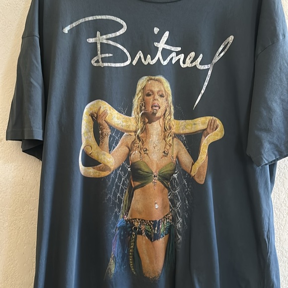 RARE Daydreamer | Britney Spears Slave 4 U Tee | Large - Picture 11 of 14